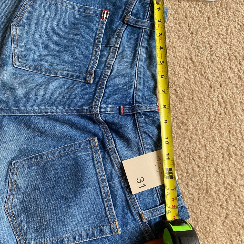 Alice + Olivia Kate jeans - Picture 7 of 10